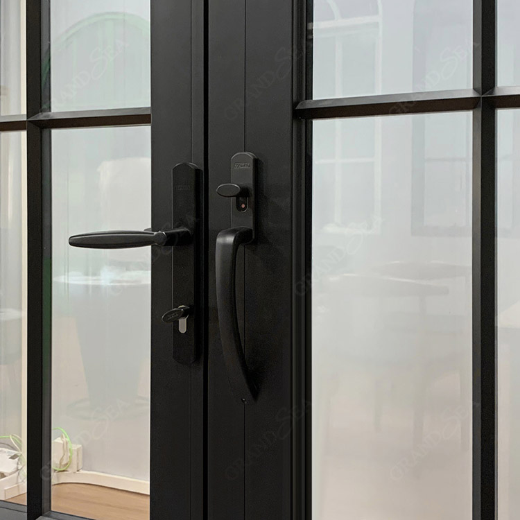 bi-fold aluminum doors