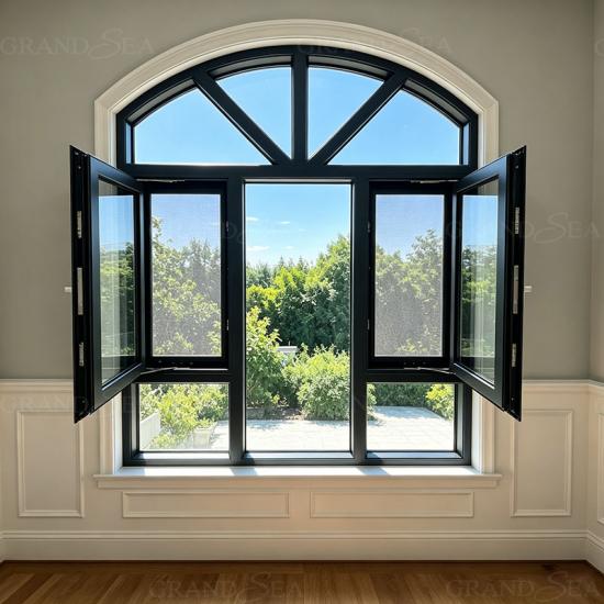 Ventana abatible arqueada de aluminio