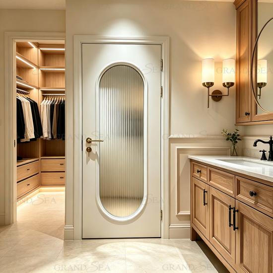 puertas interiores modernas de madera blanca